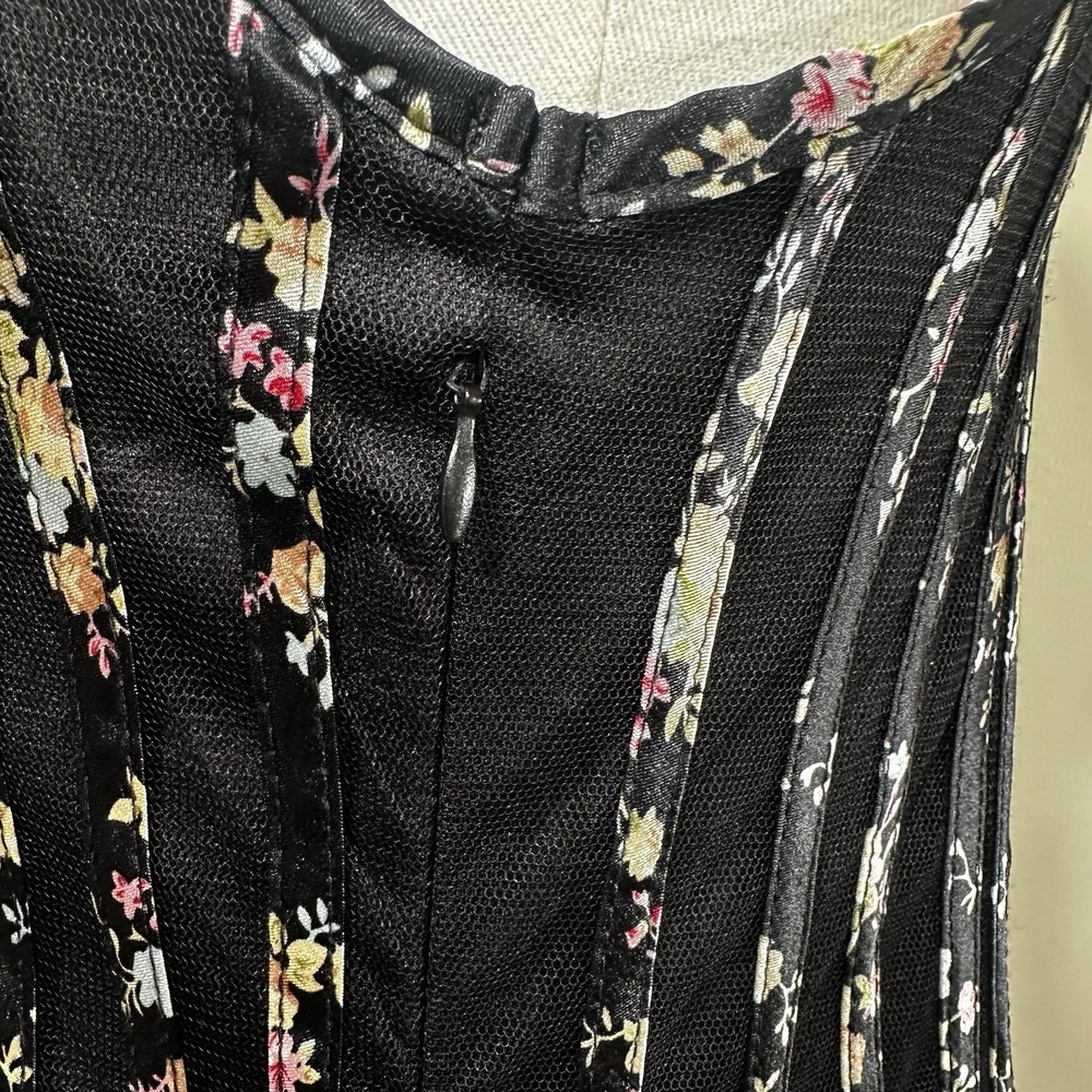 QED London Mini Dress Womens S Black‎ Floral Mesh Panelled Sleeveless Fit Flare - Picture 10 of 11